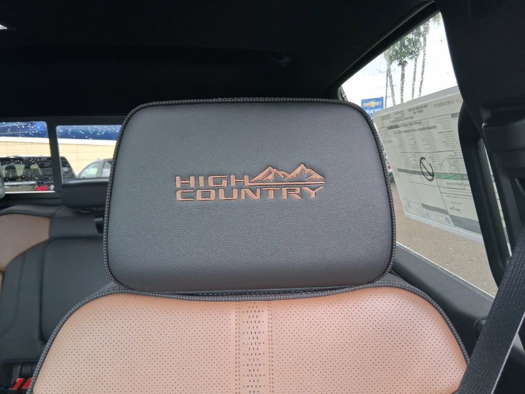 New 2026 Chevrolet Silverado 2500 High Country w/ High Country Premium Package AWD/4WD image 20