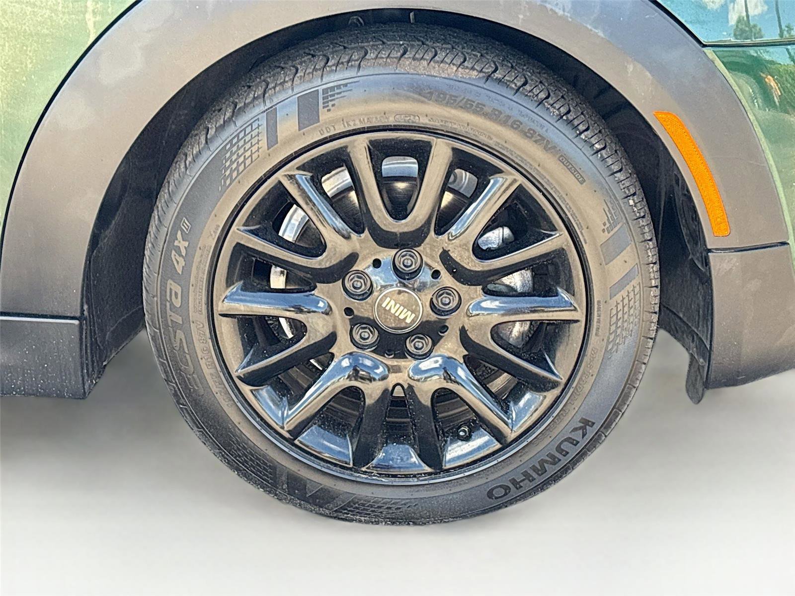 Used 2018 MINI Cooper 2-Door Hardtop FWD image 29