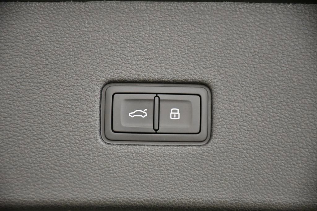 New 2026 Audi Q8 Premium Plus image 57