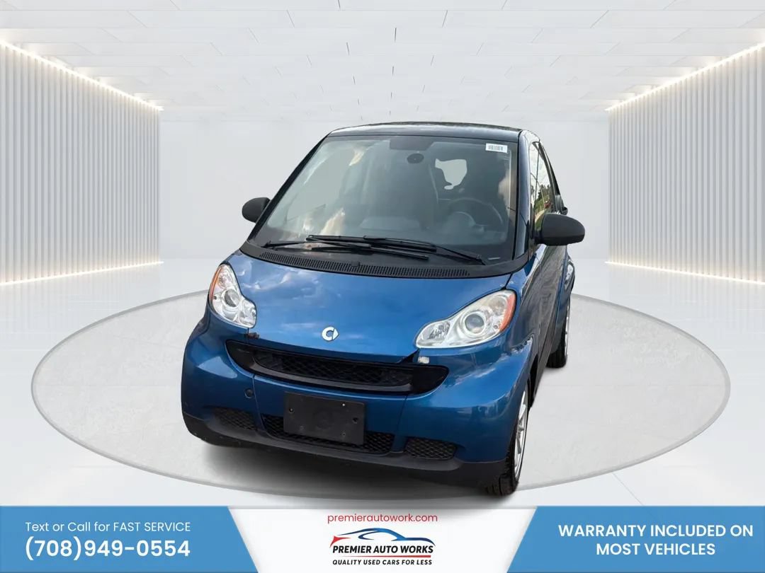 Used 2009 smart fortwo passion RWD image 2