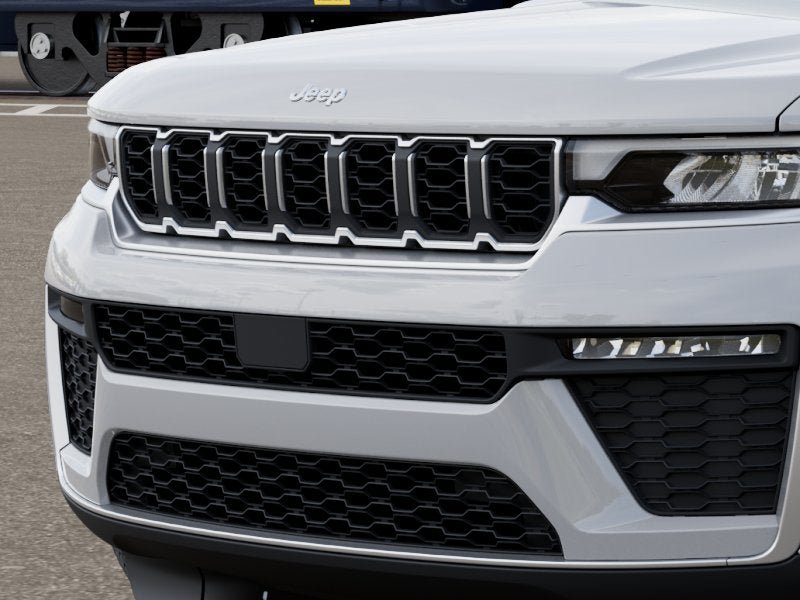 New 2026 Jeep Grand Cherokee Limited AWD/4WD image 40