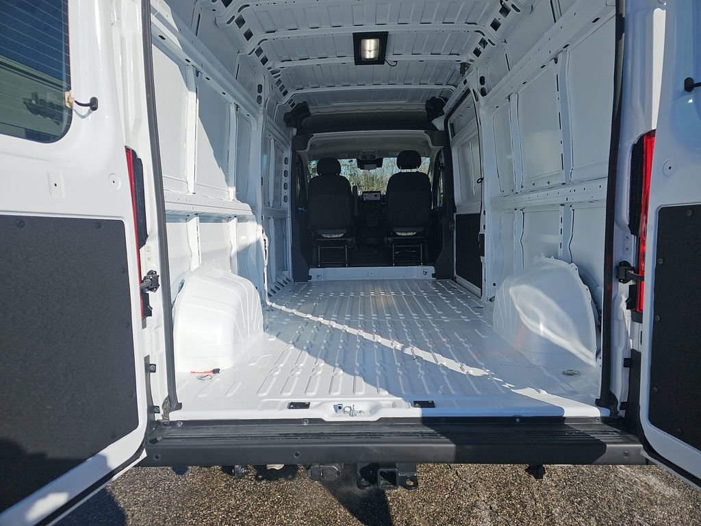 New 2026 RAM ProMaster 3500 w/ Quick Order Package 22G SLT FWD image 29