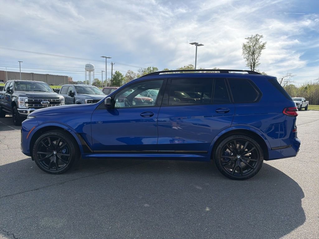 Used 2025 BMW X7 M60i w/ Executive Package AWD/4WD image 7