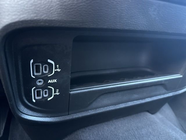 Used 2024 RAM 3500 Big Horn image 33