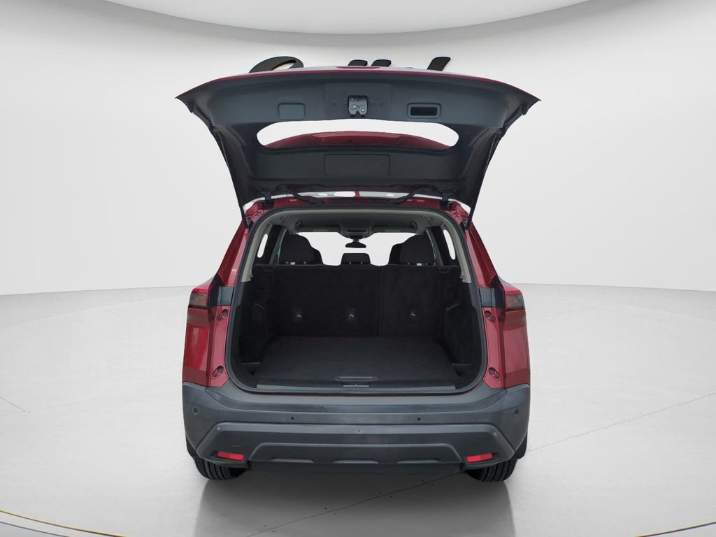 Used 2021 Nissan Rogue S FWD image 9