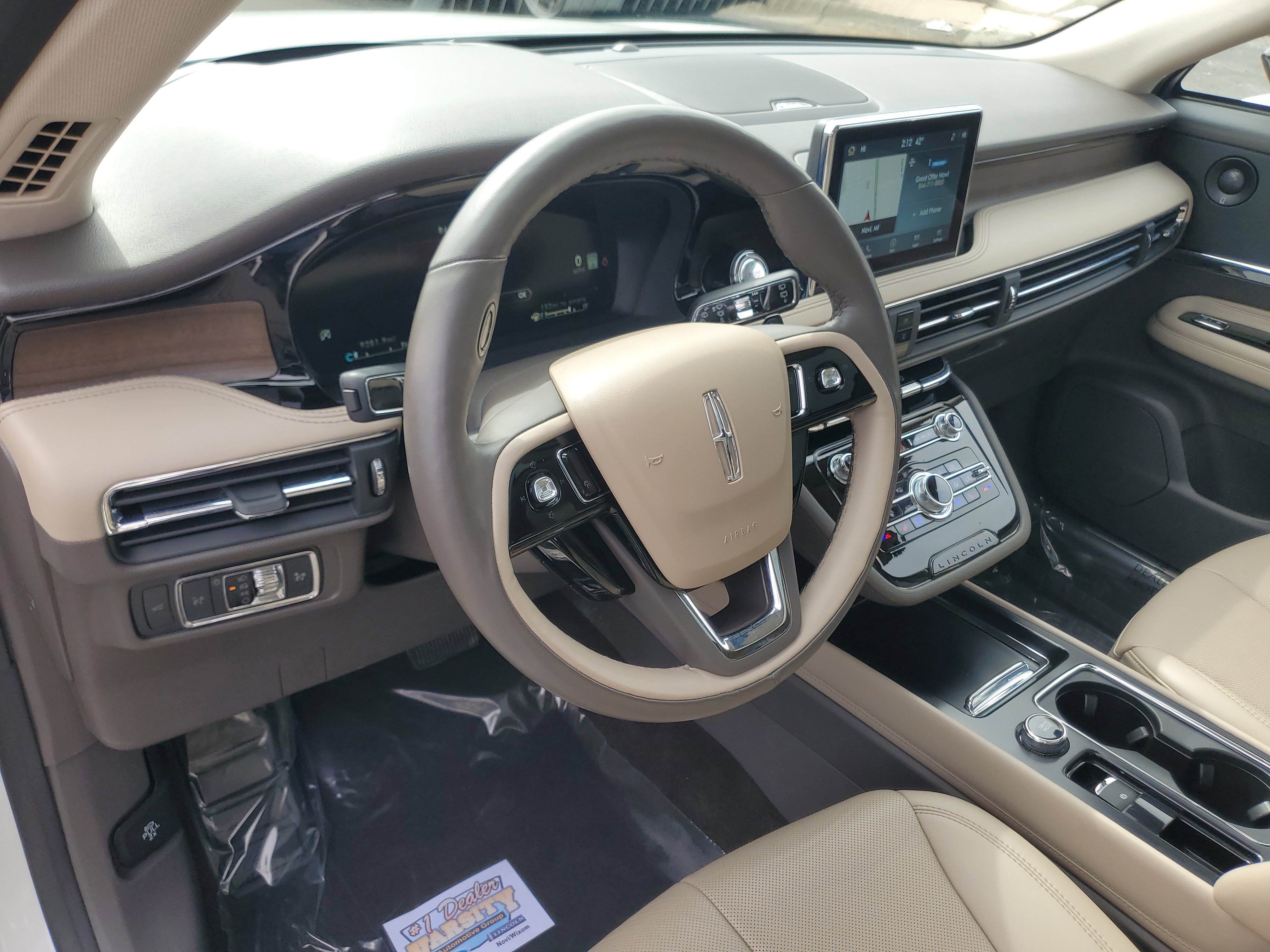 Certified 2022 Lincoln Corsair Reserve w/ Equipment Group 201A AWD/4WD image 13