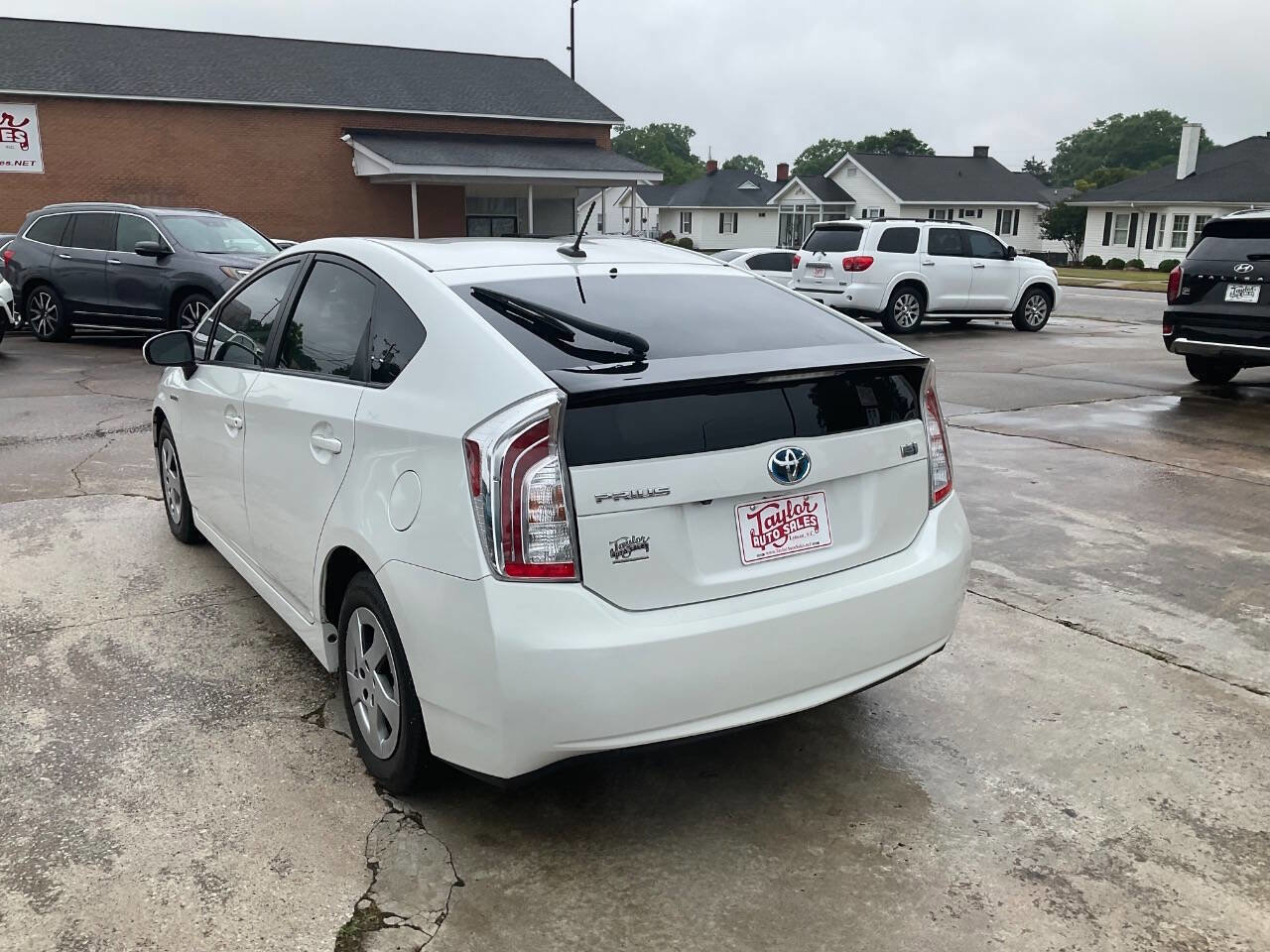 Used 2015 Toyota Prius Three FWD image 5
