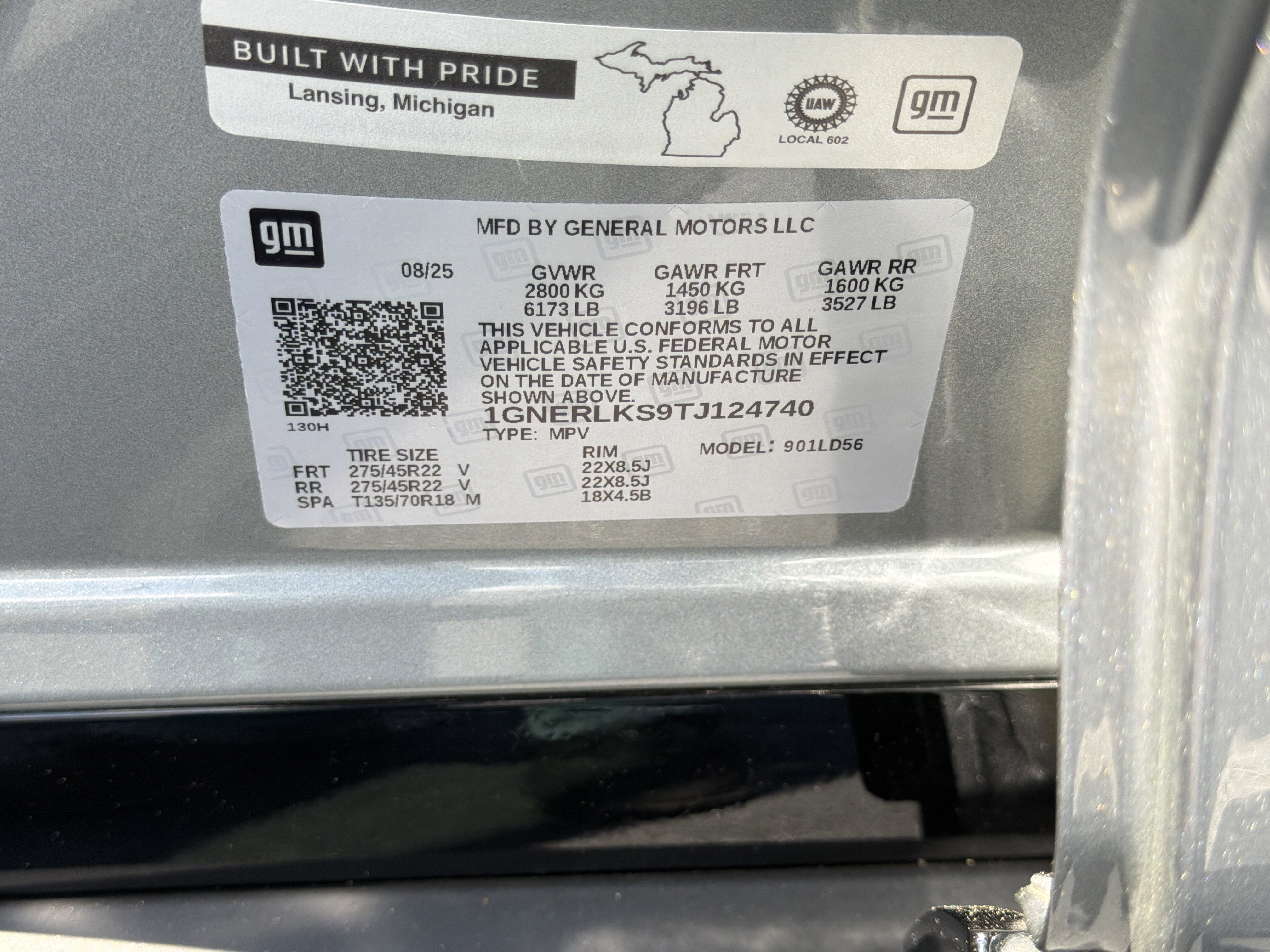 Used 2026 Chevrolet Traverse RS FWD image 33