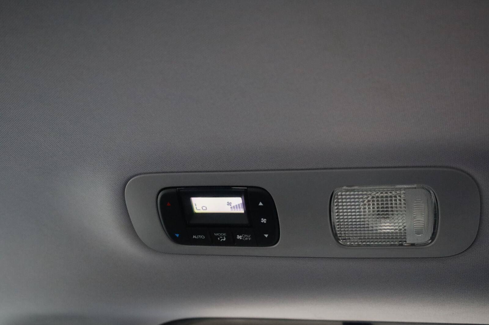Used 2018 Honda Odyssey EX-L image 39