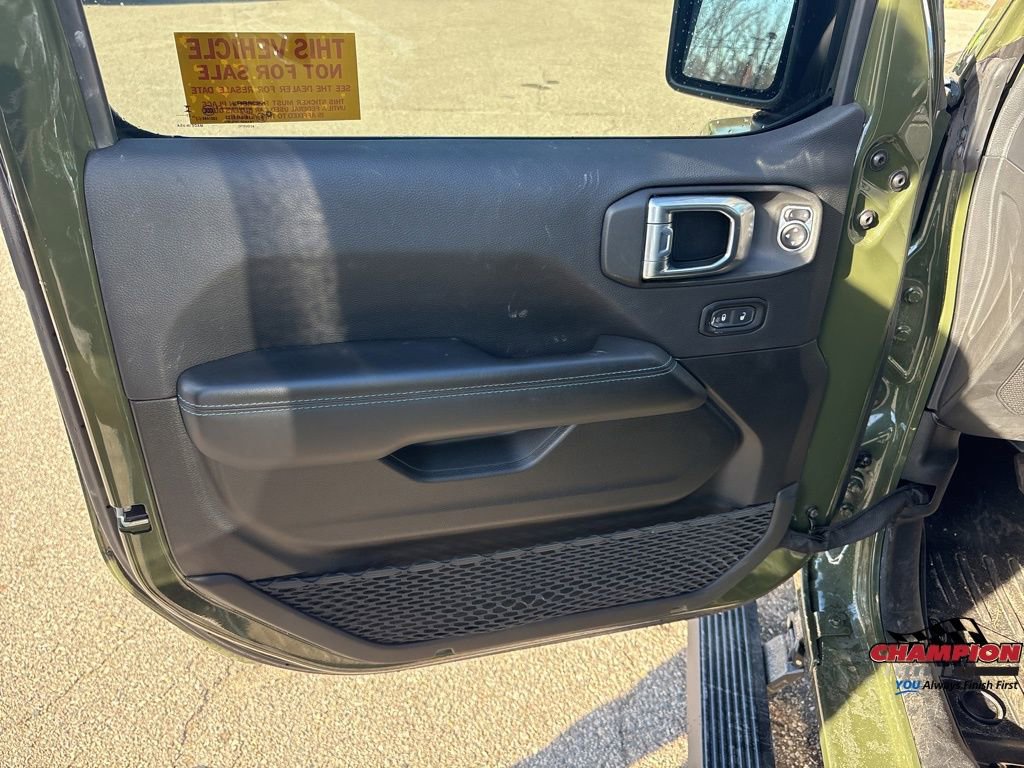 Used 2024 Jeep Wrangler High Altitude image 15