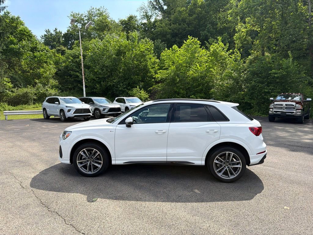 Used 2025 Audi Q3 2.0T Premium AWD/4WD image 6
