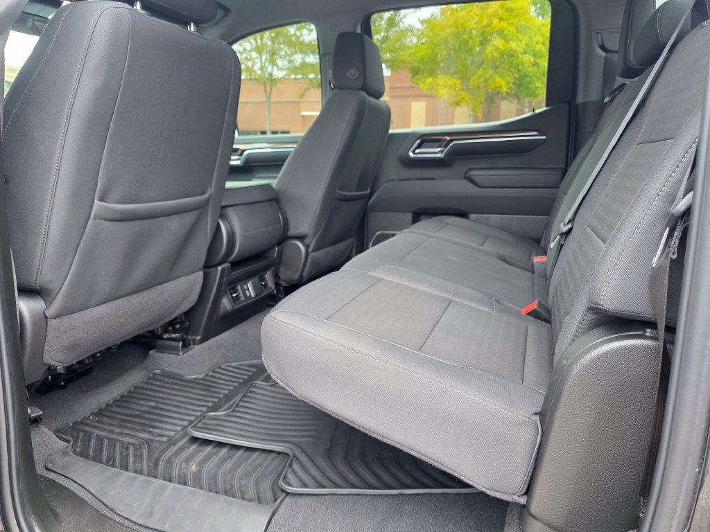 Certified 2024 Chevrolet Silverado 1500 RST w/ Z71 Off-Road Package AWD/4WD image 30