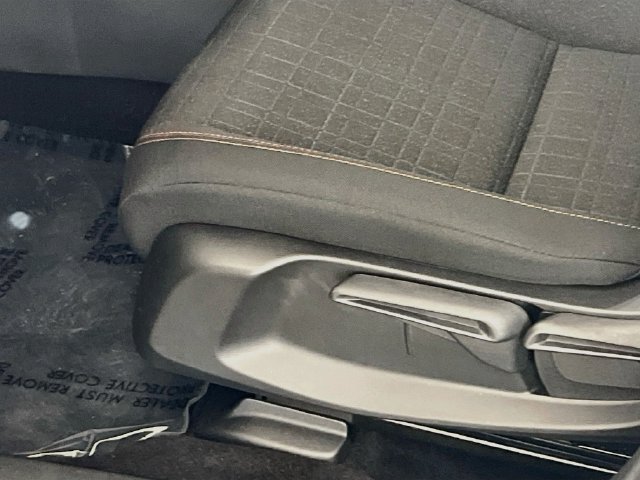 Certified 2025 Honda HR-V Sport image 24