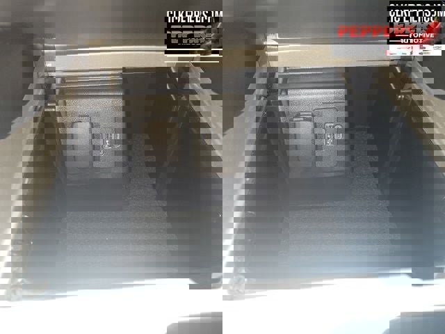 Used 2023 Ford Explorer Limited w/ Limited Technology Package image 21