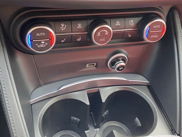 New 2025 Alfa Romeo Stelvio Sprint image 31