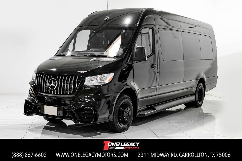 Used 2024 Mercedes-Benz Sprinter 3500 image 1