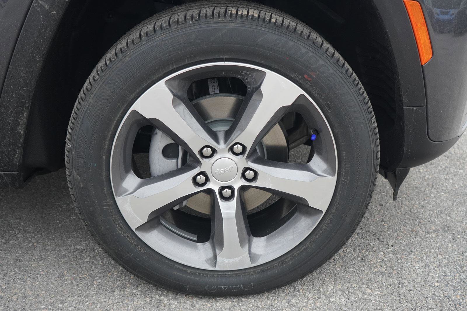 New 2026 Jeep Grand Cherokee Limited image 13