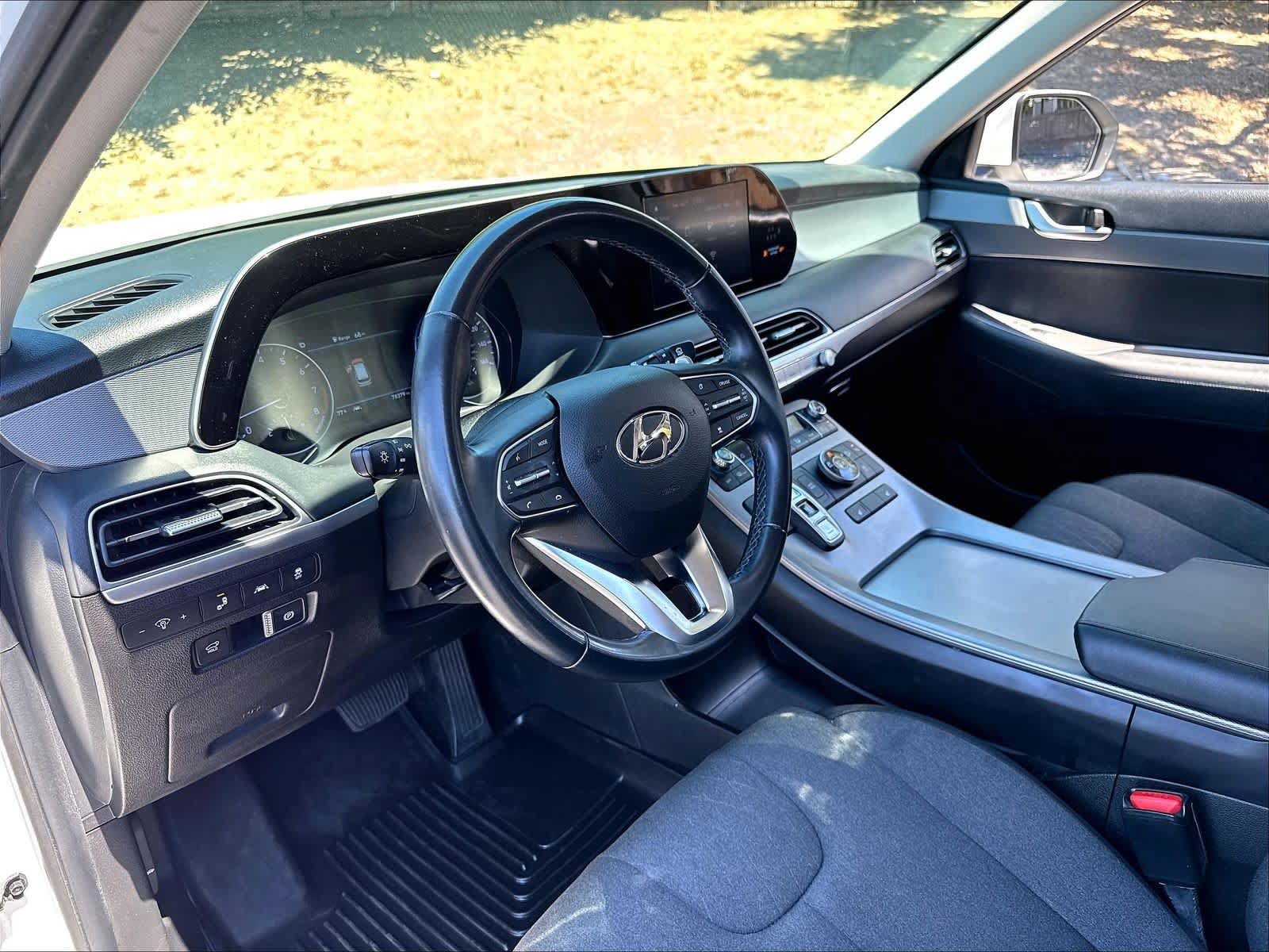 Used 2021 Hyundai Palisade SEL w/ Convenience Package AWD/4WD image 17