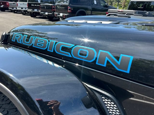 Used 2024 Jeep Wrangler Unlimited Rubicon 4xe AWD/4WD image 26