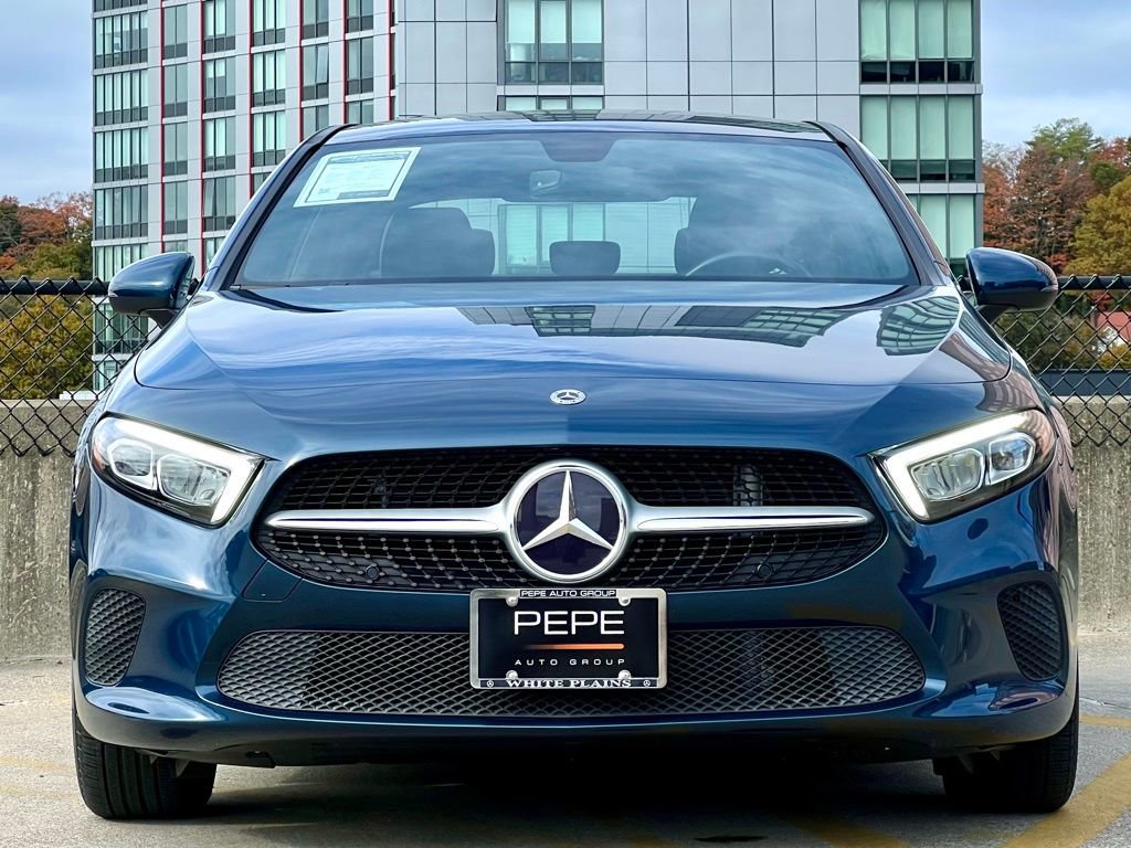 Certified 2022 Mercedes-Benz A 220 4MATIC image 3