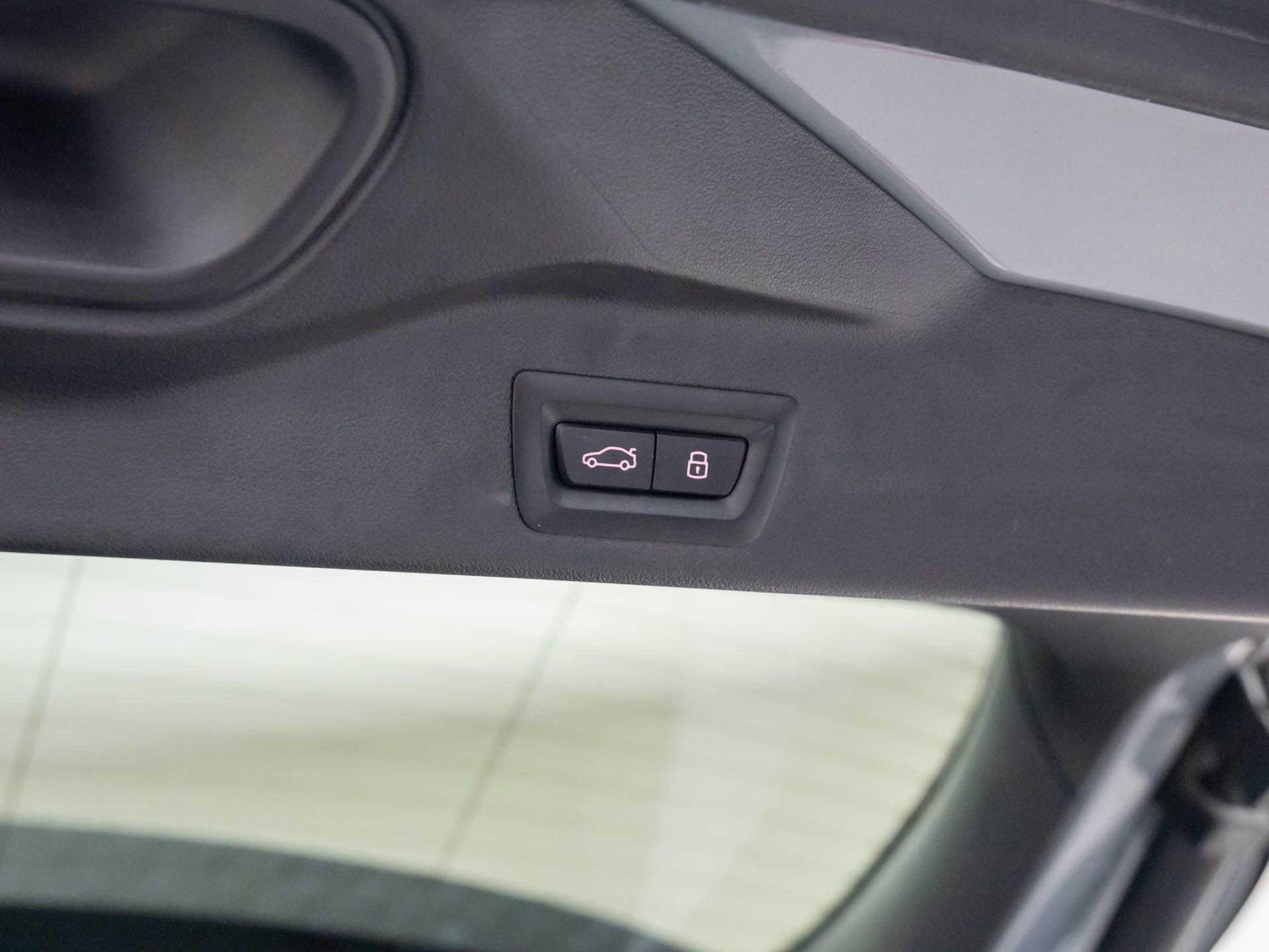 Certified 2024 BMW X5 M60i w/ Parking Assistance Package image 34