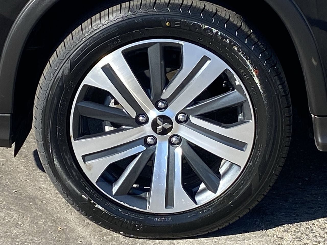 Used 2024 Mitsubishi Outlander Sport ES AWD/4WD image 8