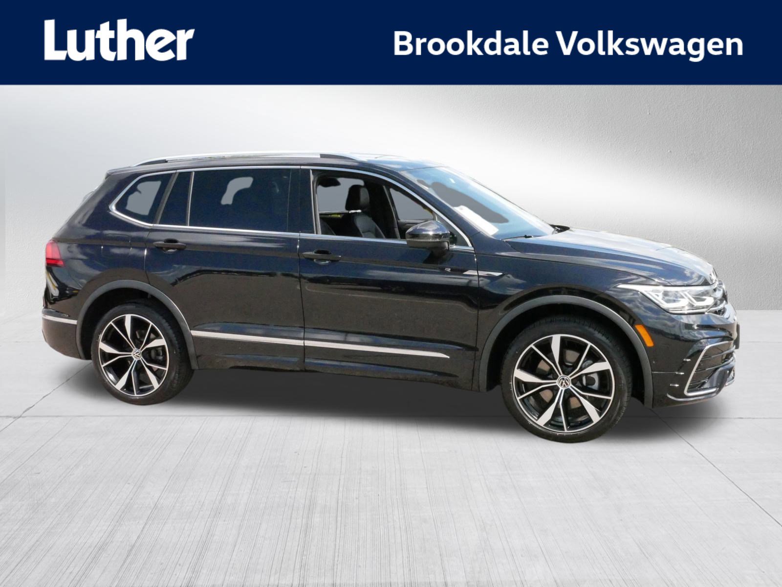 Used 2022 Volkswagen Tiguan SEL R-Line