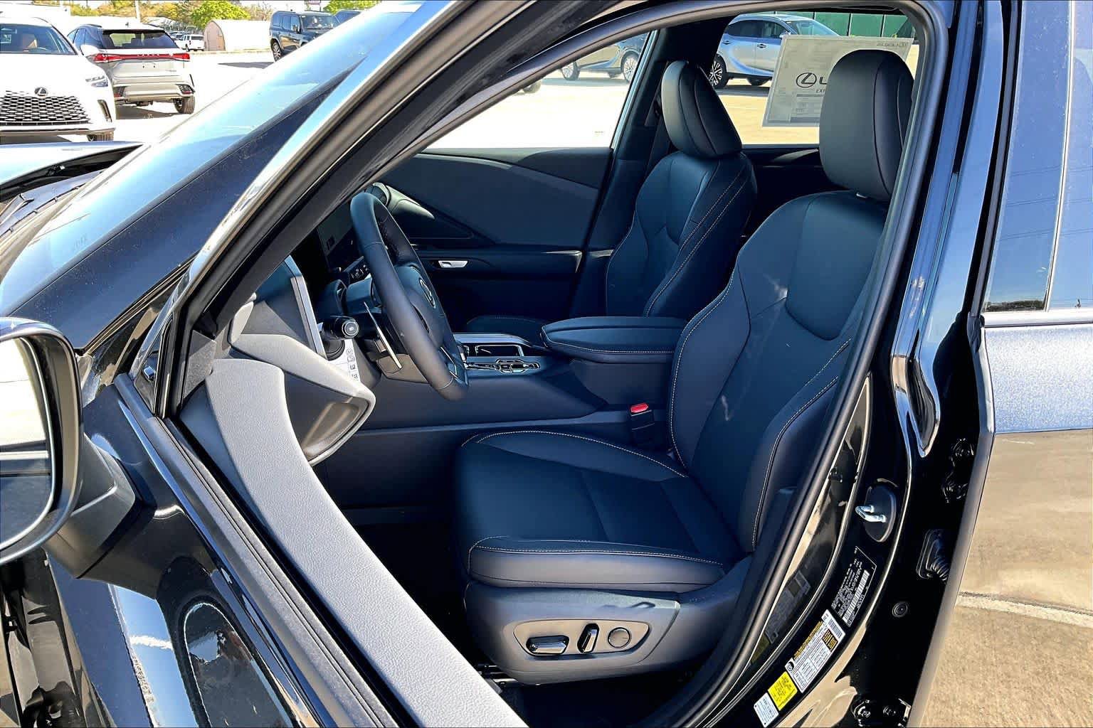 New 2026 Lexus TX 350 AWD image 16