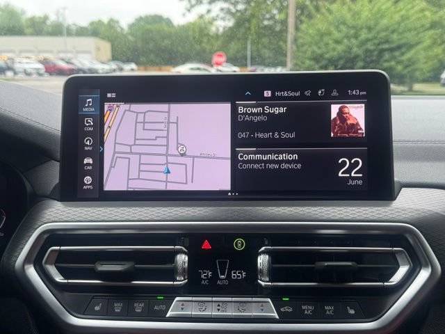 Certified 2025 BMW X4 M40i w/ Premium Package AWD/4WD image 25