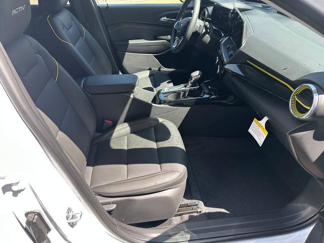 New 2025 Chevrolet Trax ACTIV w/ Driver Confidence Package image 14