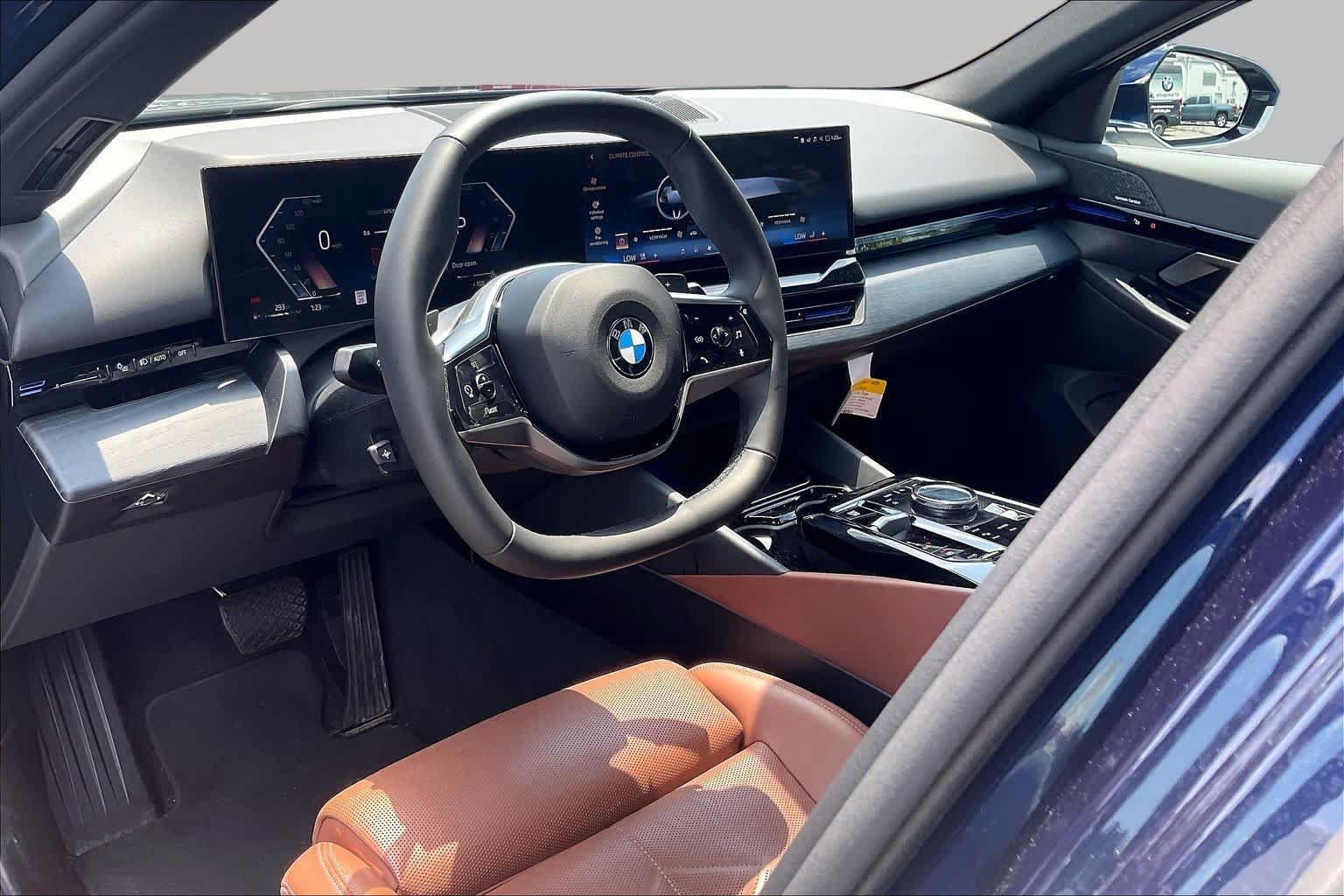 Used 2026 BMW 530i xDrive AWD/4WD image 17