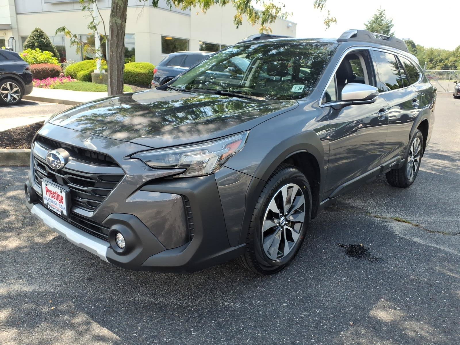 Certified 2025 Subaru Outback Touring XT AWD/4WD image 5