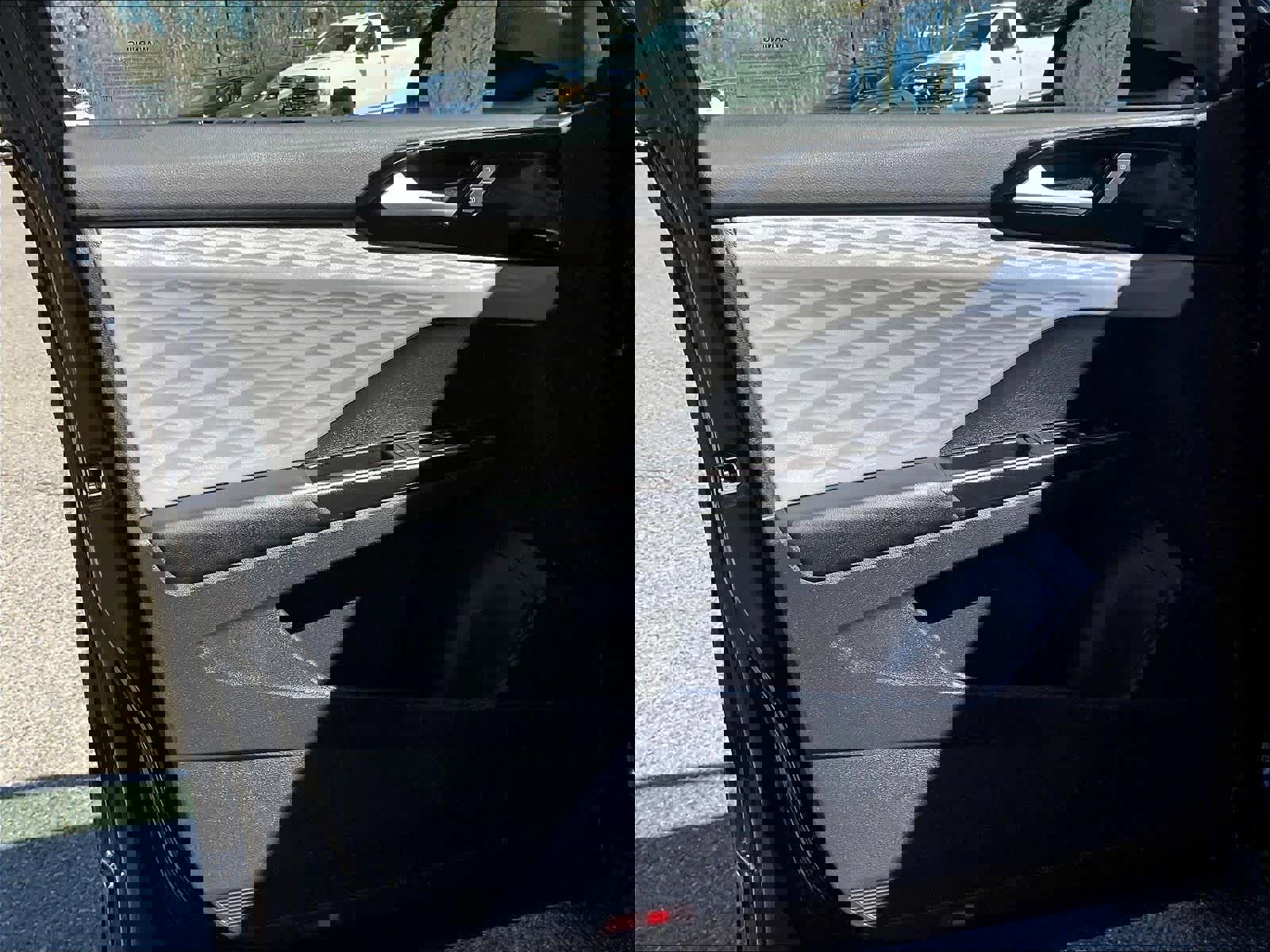 Used 2023 Volkswagen Taos S AWD/4WD image 9