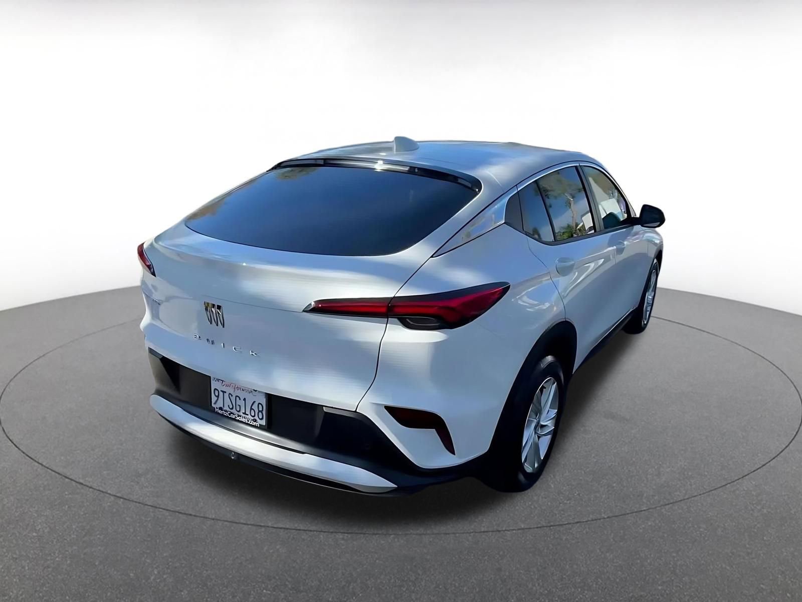 Used 2025 Buick Envista Preferred image 15