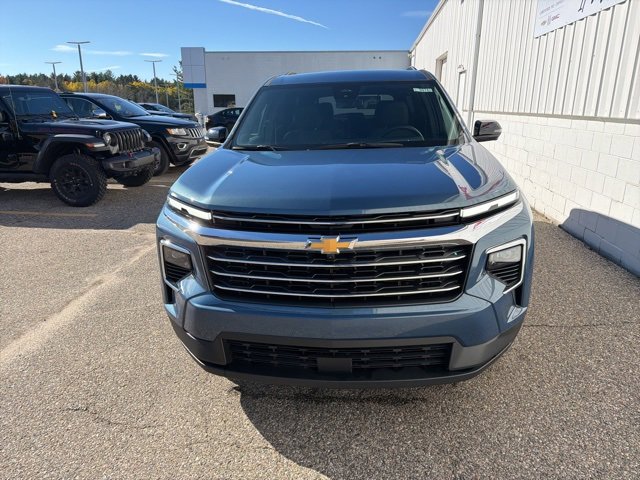 Used 2024 Chevrolet Traverse LT image 7