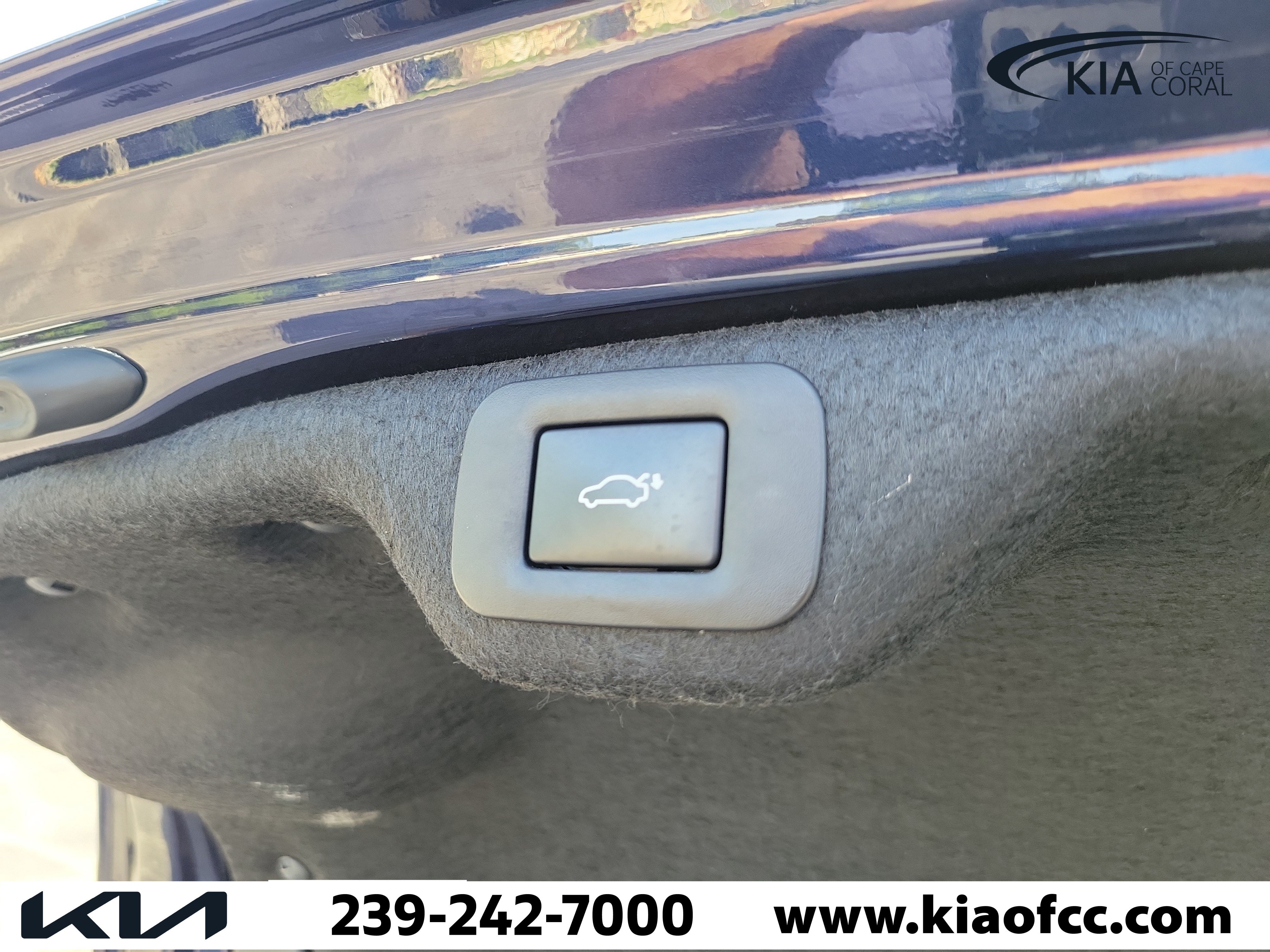Used 2025 Lexus ES 350 w/ Premium Package FWD image 11