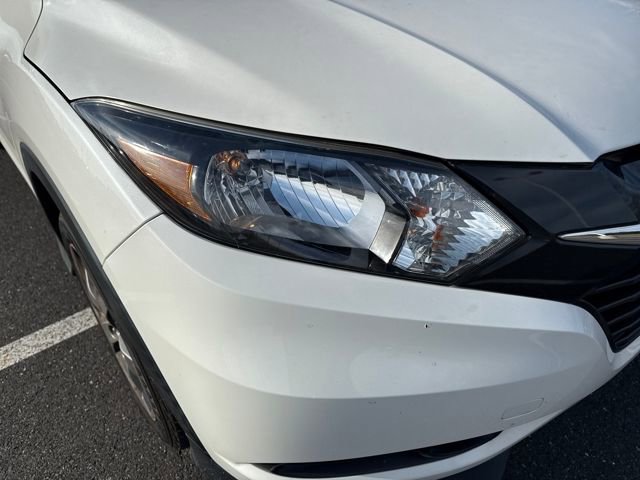 Used 2017 Honda HR-V EX image 12