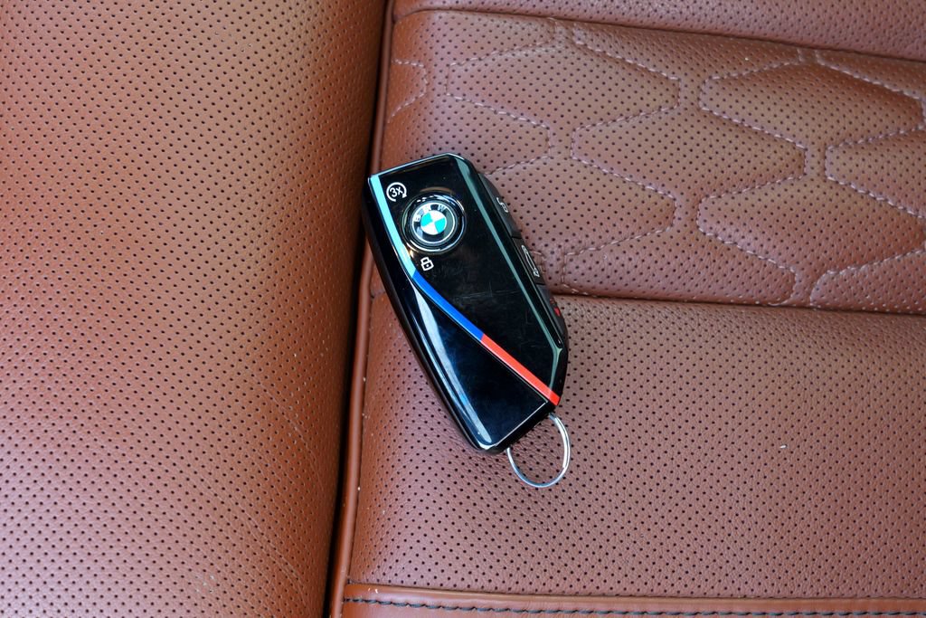 Used 2024 BMW X7 M60i w/ Executive Package AWD/4WD image 66