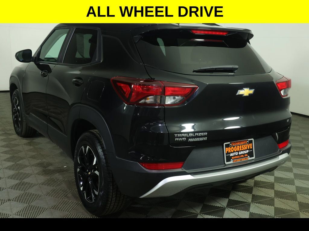 Used 2023 Chevrolet TrailBlazer LT w/ Convenience Package image 4