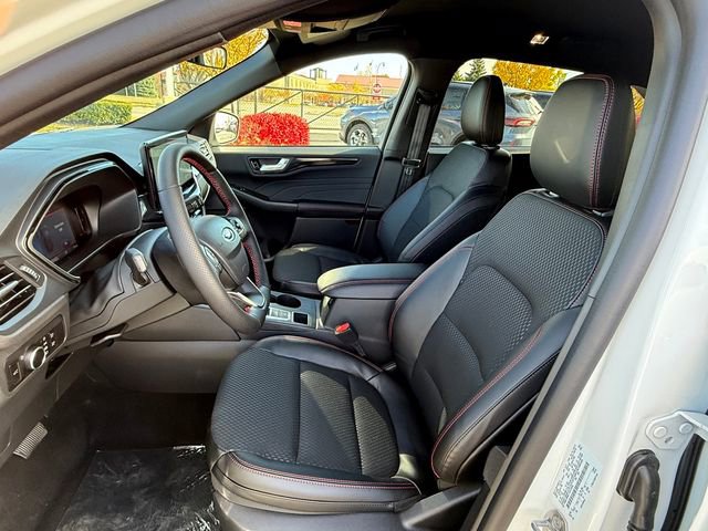 New 2026 Ford Escape ST-Line w/ Tech Pack #1 image 12