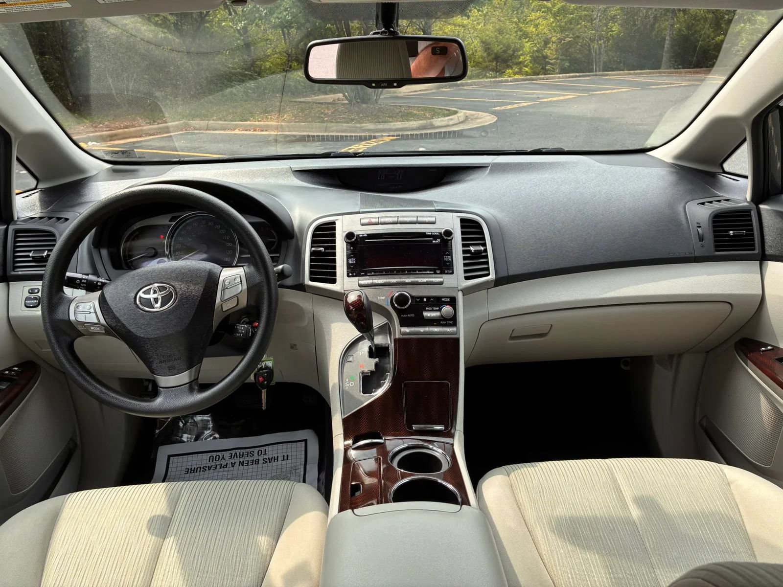 Used 2011 Toyota Venza AWD image 13