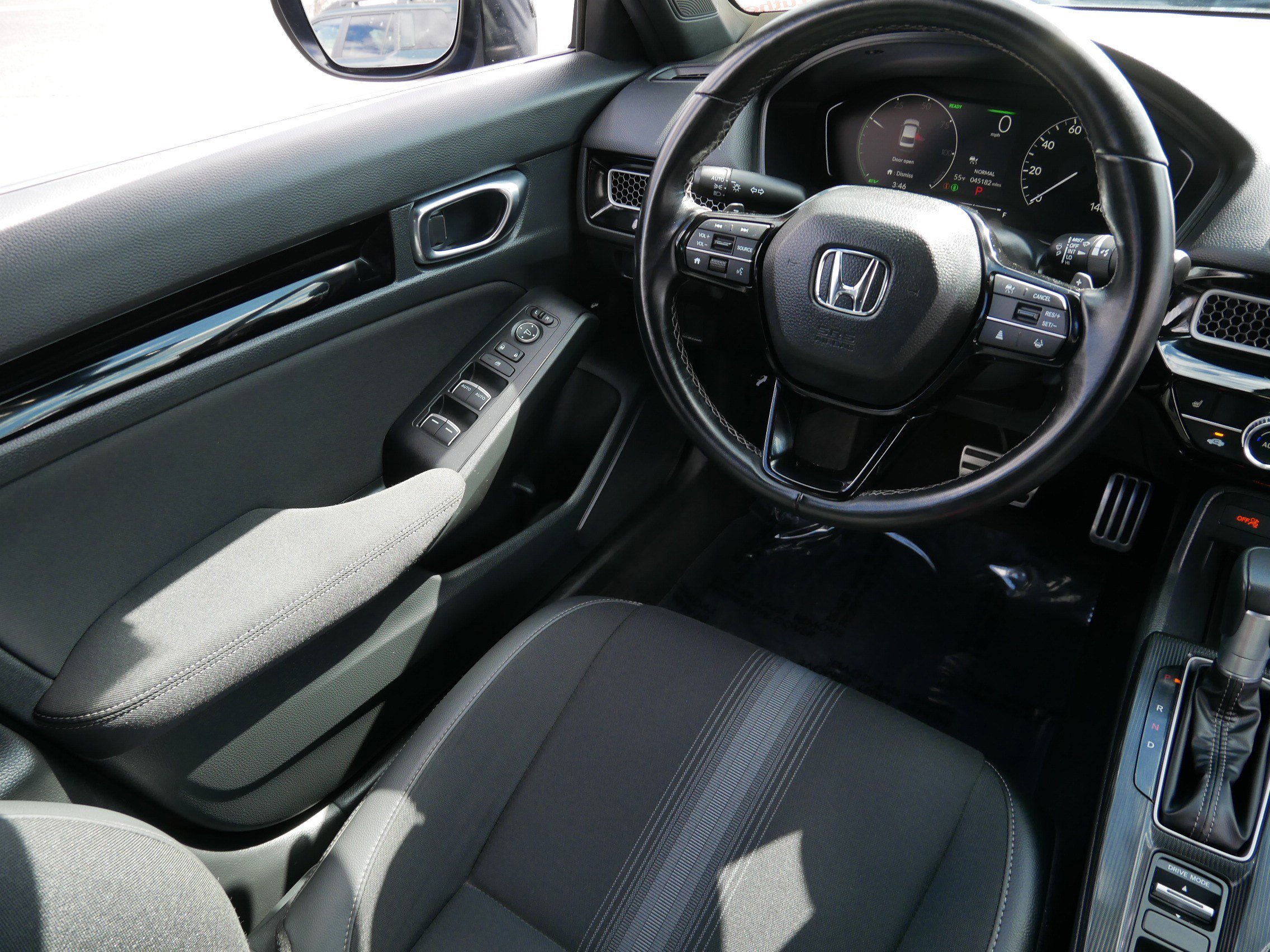 Used 2025 Honda Civic Sport image 9