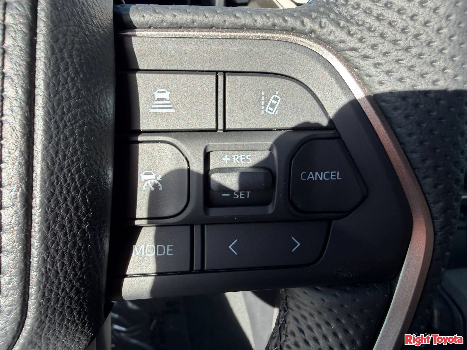 New 2026 Toyota Sequoia Platinum AWD/4WD image 18
