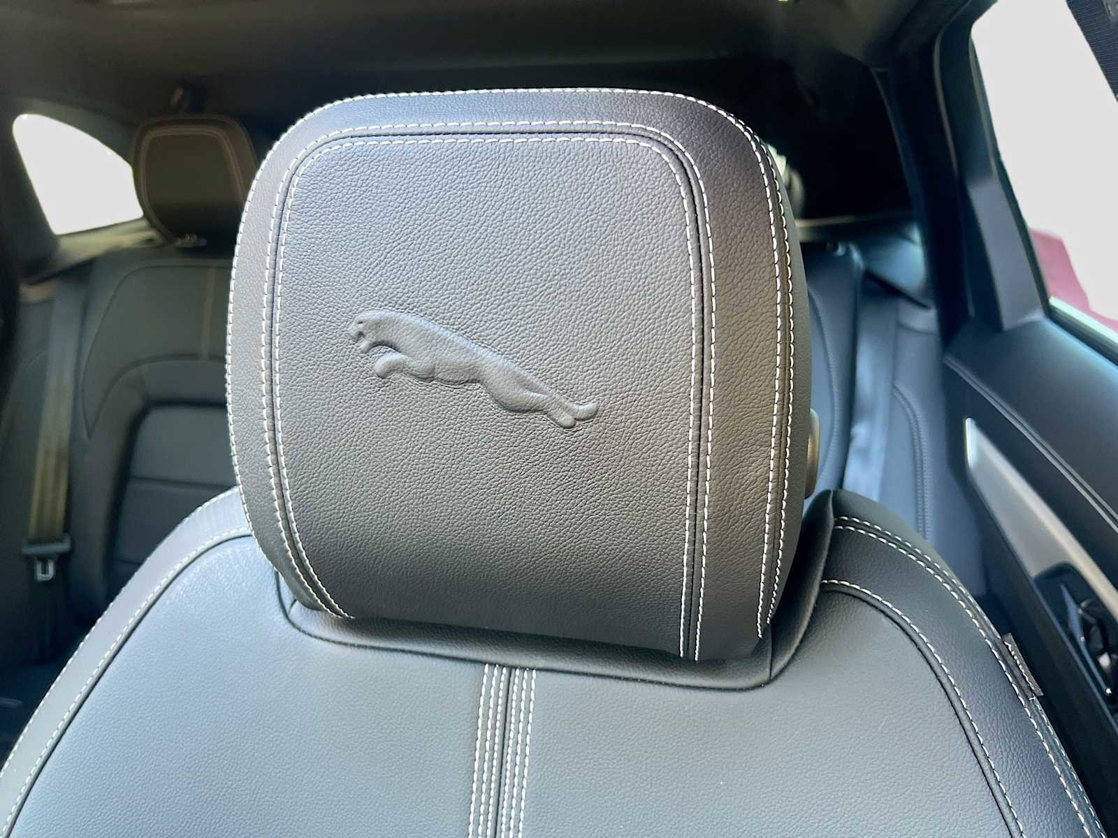 New 2026 Jaguar F-PACE R-Dynamic S image 16