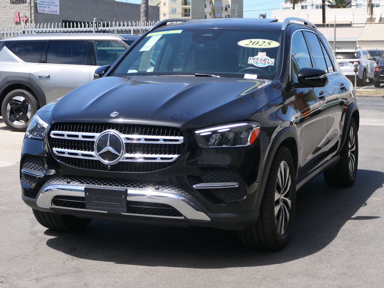 Used 2025 Mercedes-Benz GLE 450 4MATIC image 5