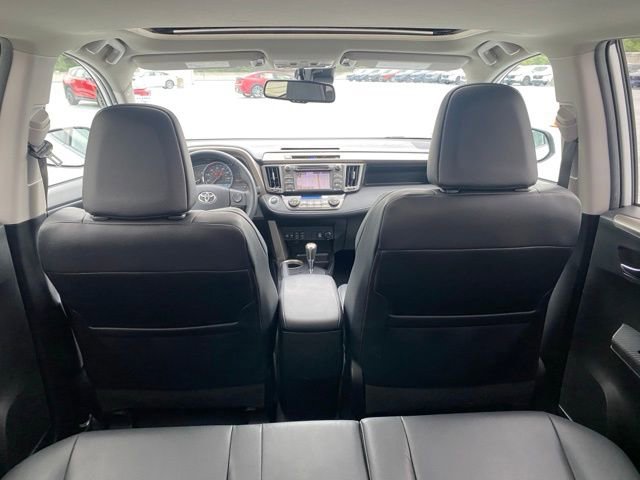 Used 2015 Toyota RAV4 Limited w/ Technology Package AWD/4WD image 10
