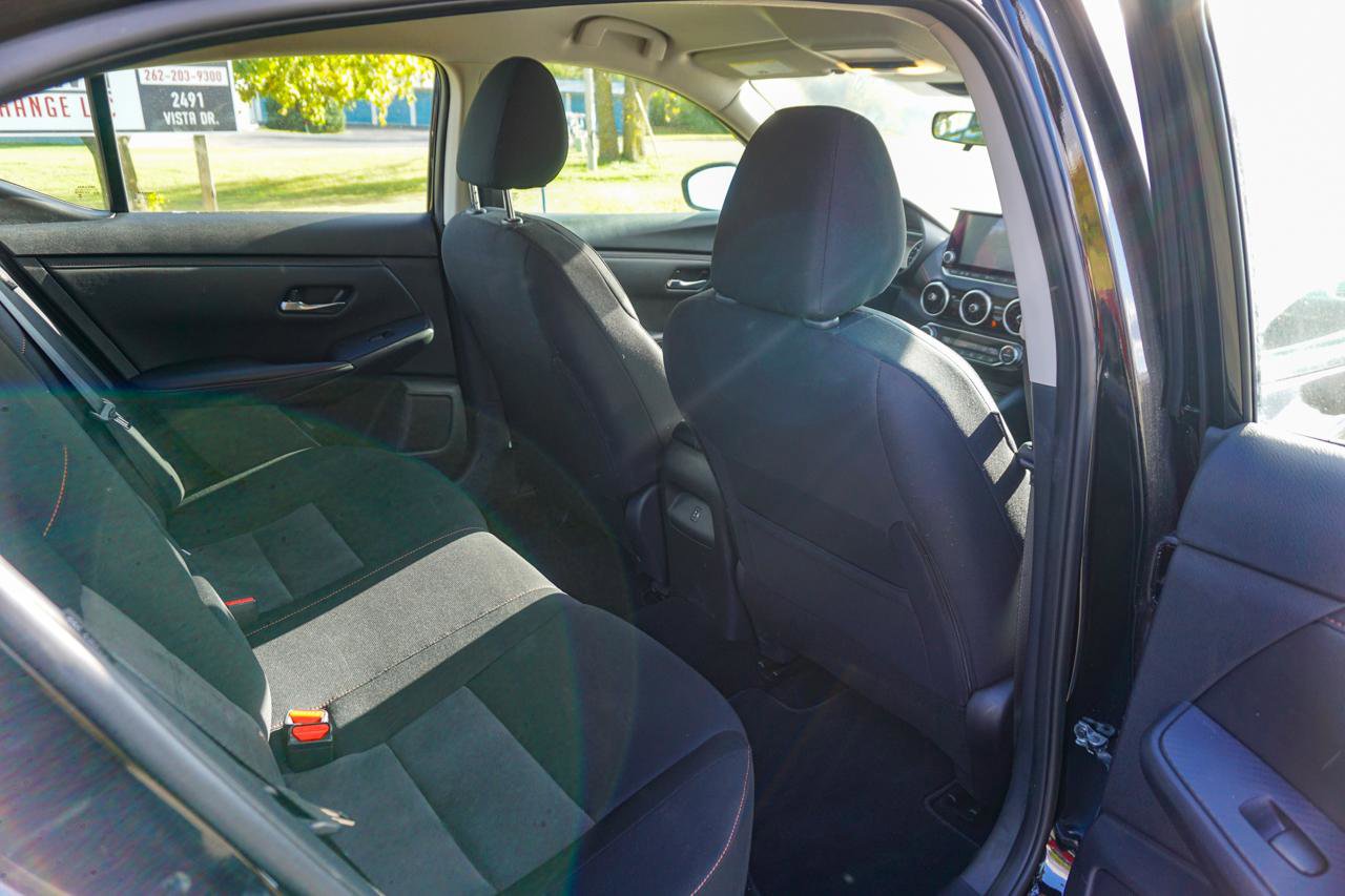 Used 2023 Nissan Sentra SR w/ Midnight Edition Package image 24