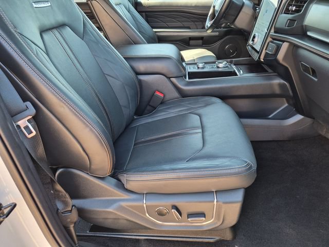 Certified 2022 Ford Expedition Max Platinum AWD/4WD image 29