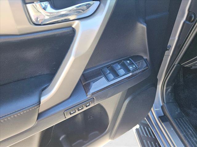 Used 2020 Lexus GX 460 Premium w/ Premium Package AWD/4WD image 14