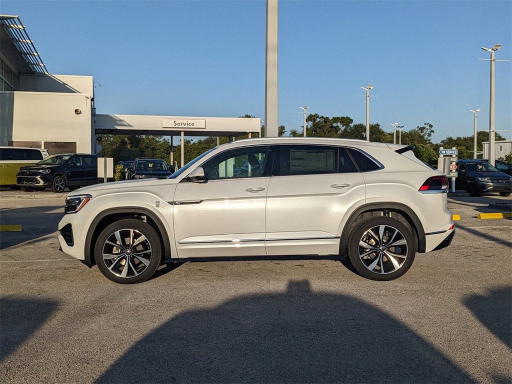 New 2026 Volkswagen Atlas Cross Sport SEL Premium R-Line image 6